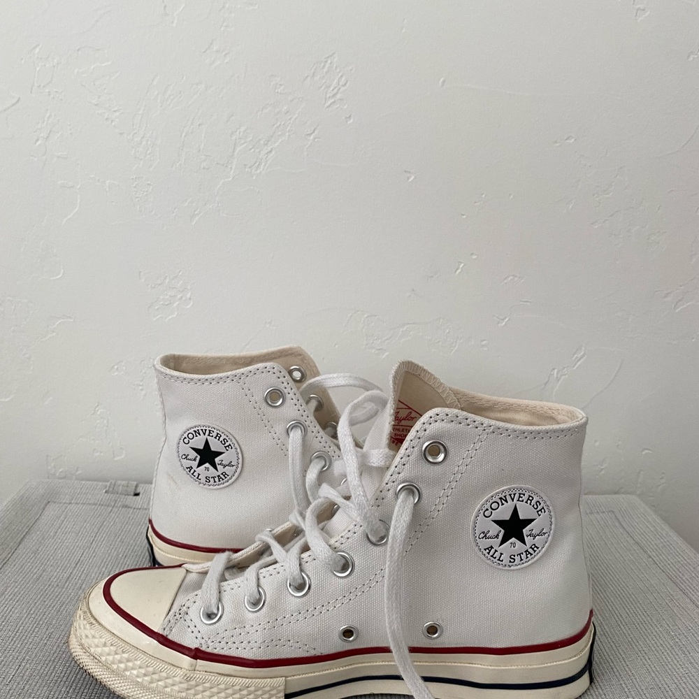 Chuck 70 in white size womens 6 Worn only a couple times